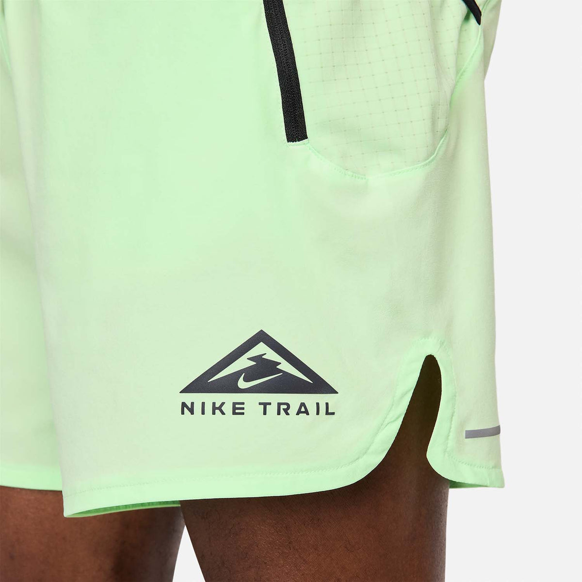 Nike Dri-FIT Second Sunrise 7in Pantaloncini Vapor Green/Black