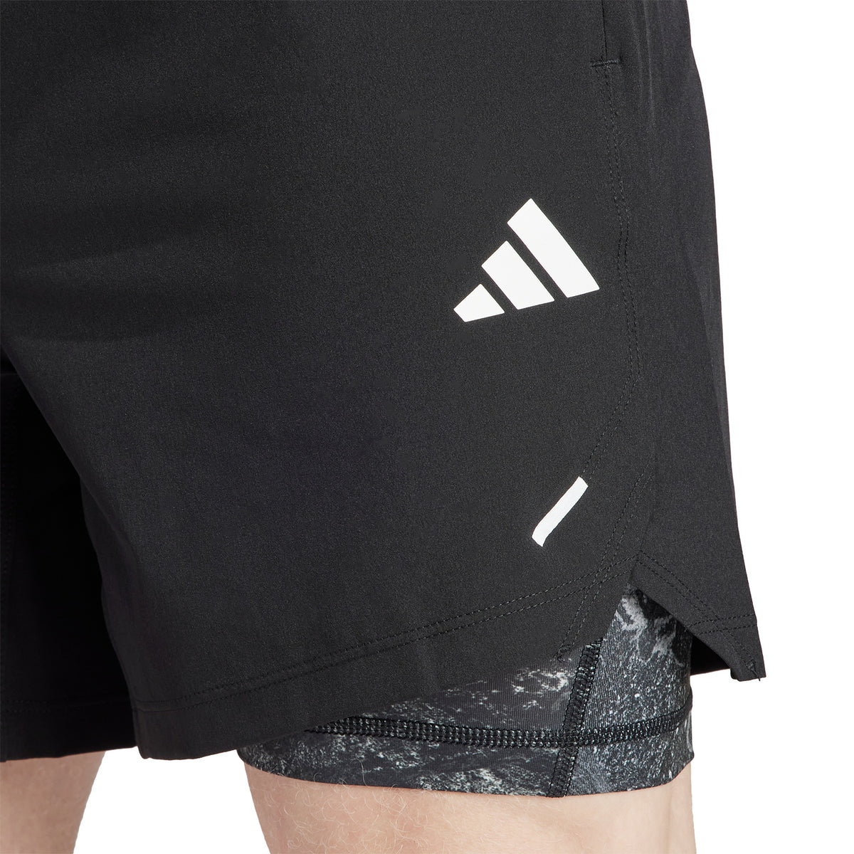 adidas WO 2 in 1 5in Pantaloncini Black