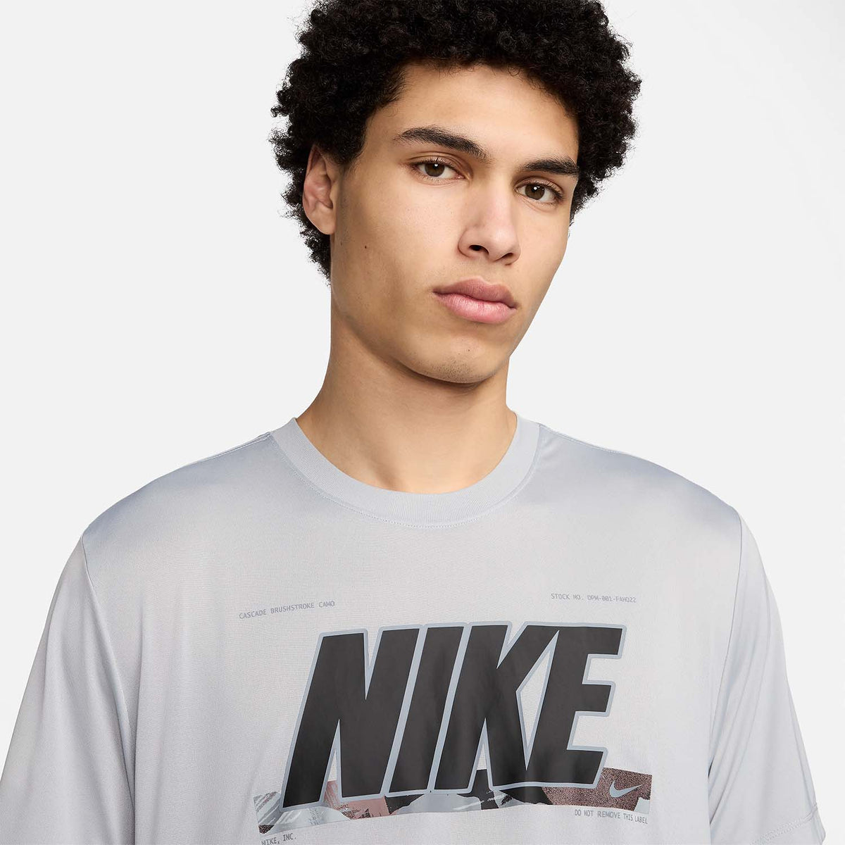 Nike Dri-FIT Camo Maglietta Light Smoke Grey