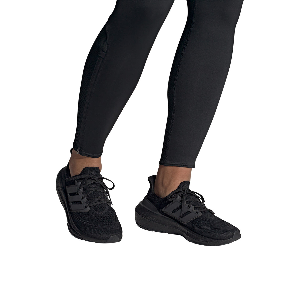 adidas Ultraboost Light Core Black