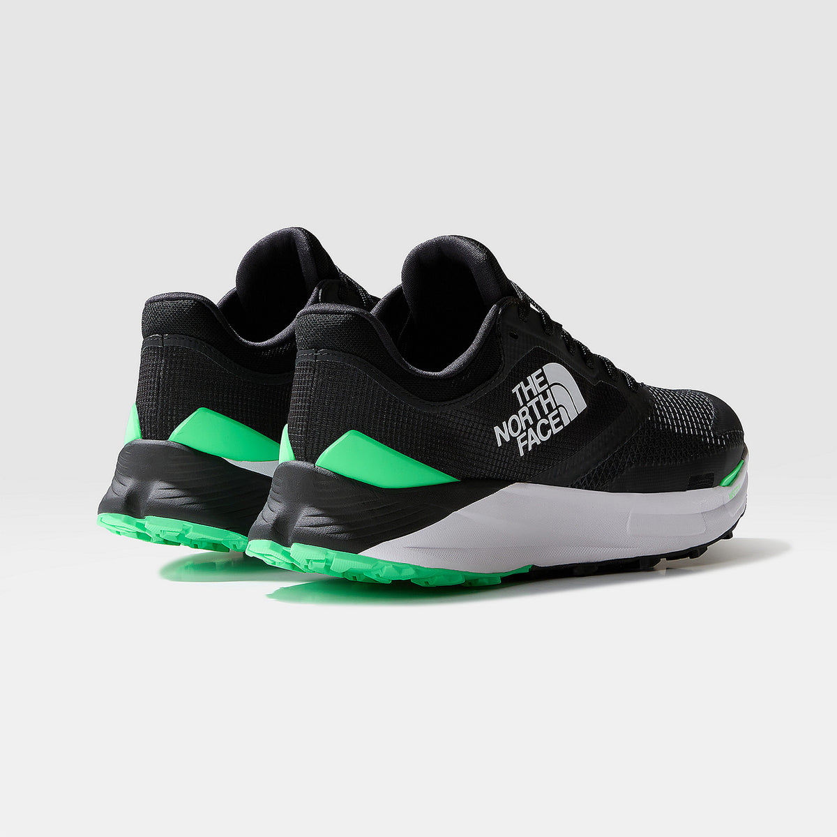 The North Face Vectiv Enduris 3 TNF Black/Chlorophyll Green