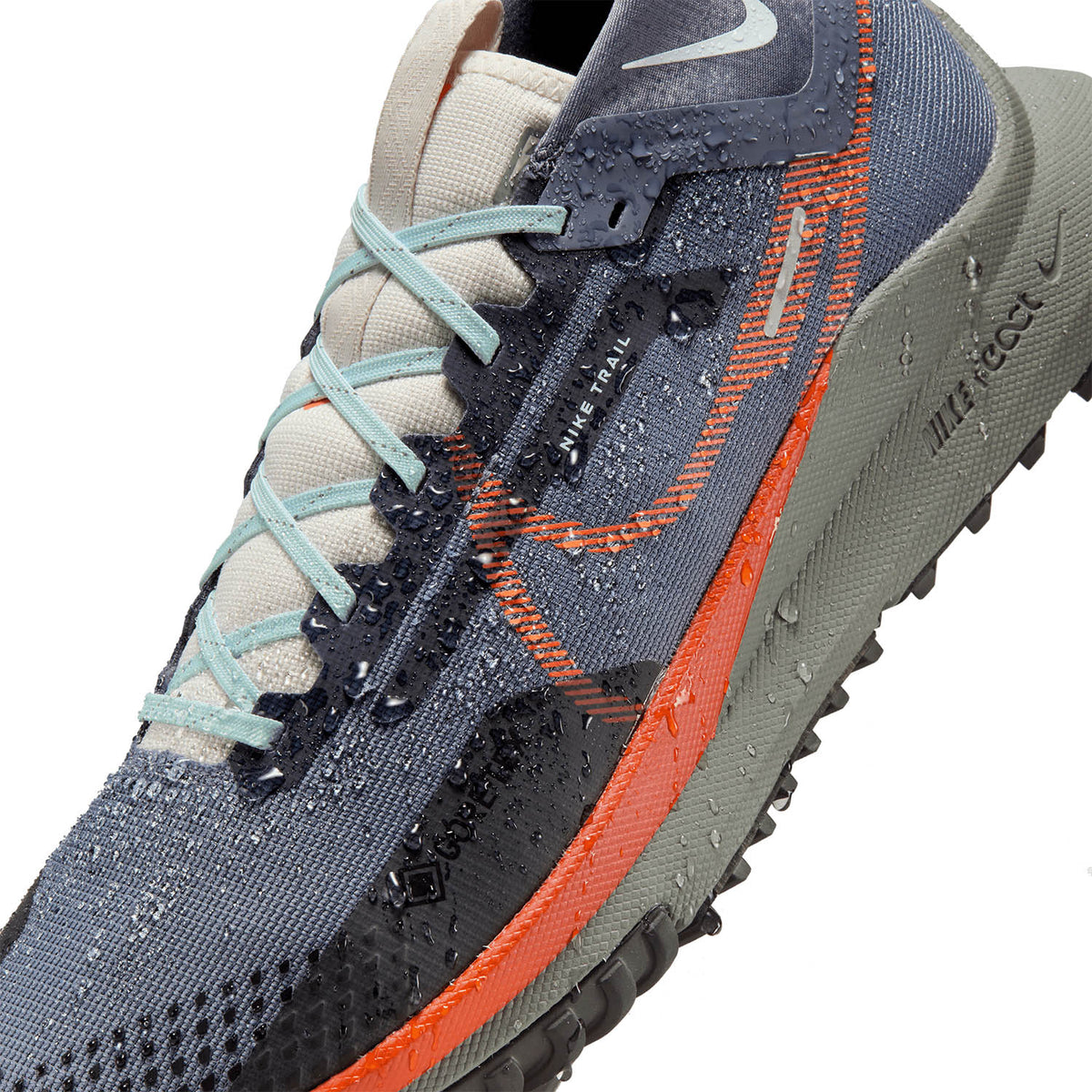 Nike React Pegasus Trail 4 GTX Light Carbon/Cosmic Clay/Dark Stucco